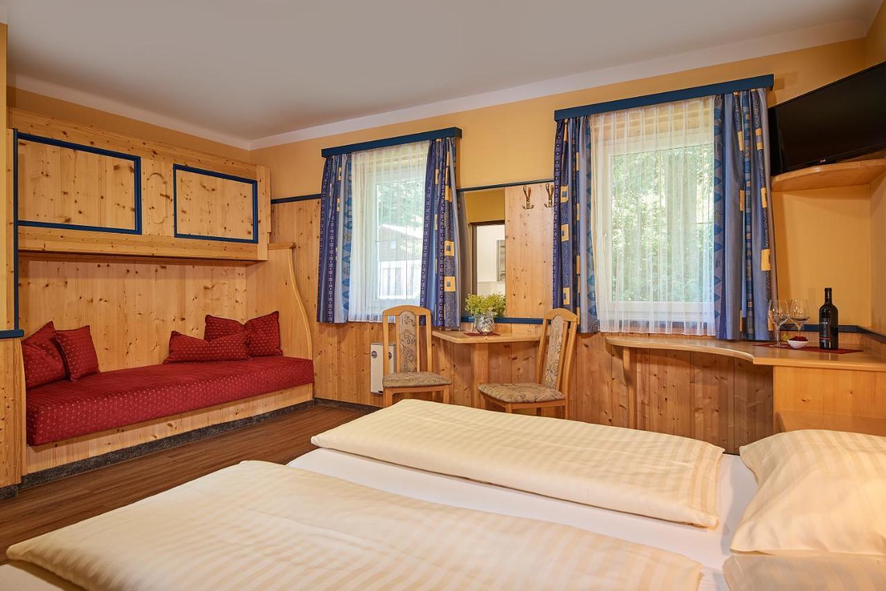 Hotel Hubertushof Flachau Dış mekan fotoğraf