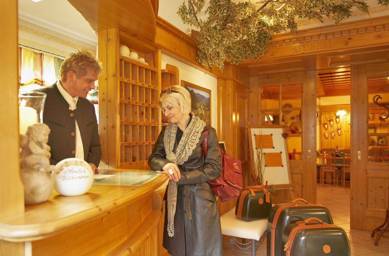 Hotel Hubertushof Flachau Dış mekan fotoğraf